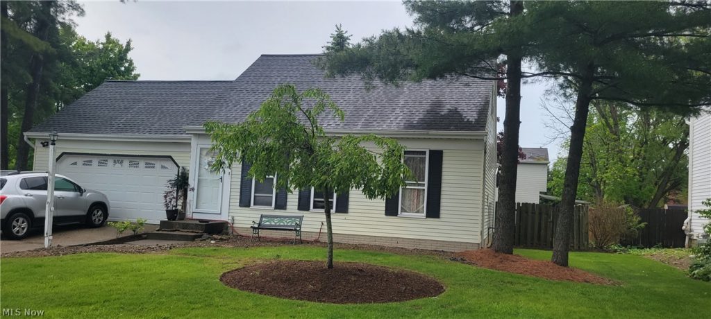 551 Carolyn Drive, Brunswick, OH
