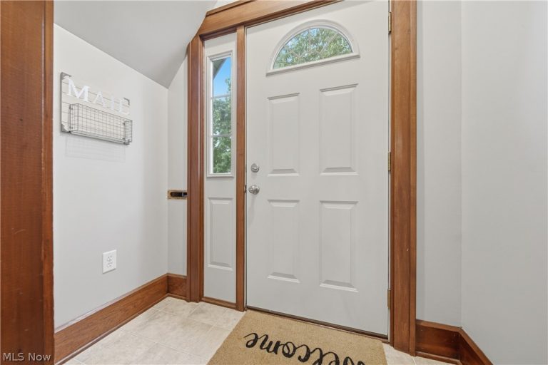 213 33rd Street, Canton, OH - Photo 3