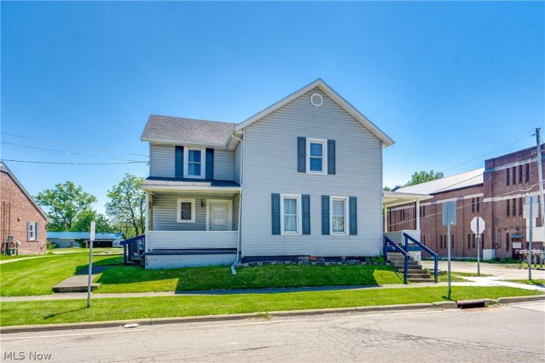 202 Market Street, Shreve, OH - Photo 2