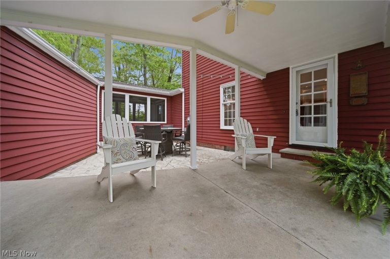 1776 Amarillo Street, North Canton, OH - Photo 5