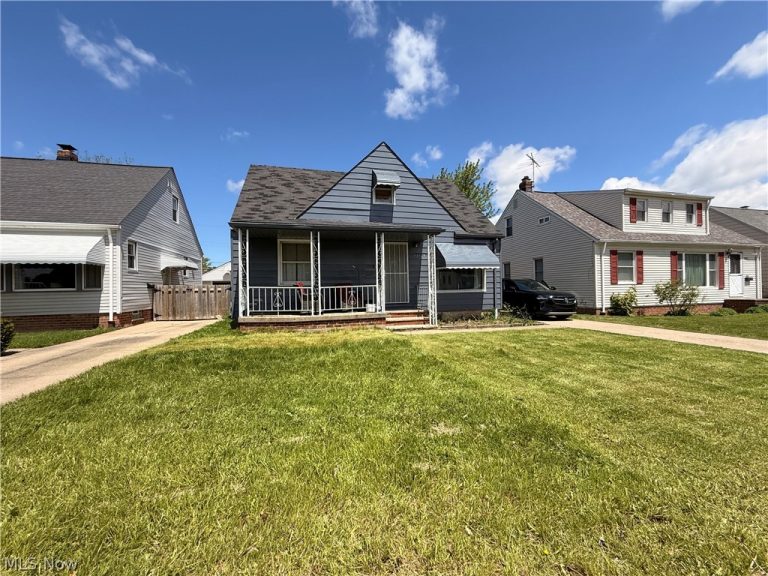 13701 Maple Leaf Drive, Garfield Heights, OH, 44125