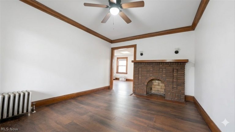 4764 Pearl Road, Cleveland, OH - Photo 8