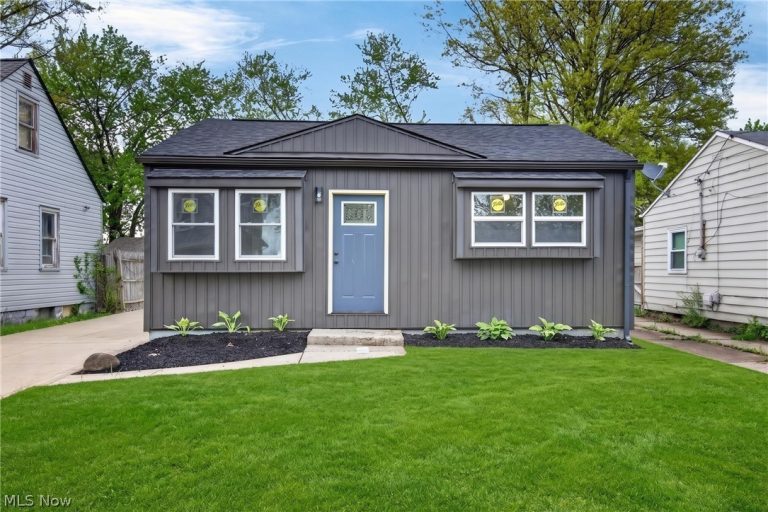 11818 Kirton Avenue, Cleveland, OH, 44135