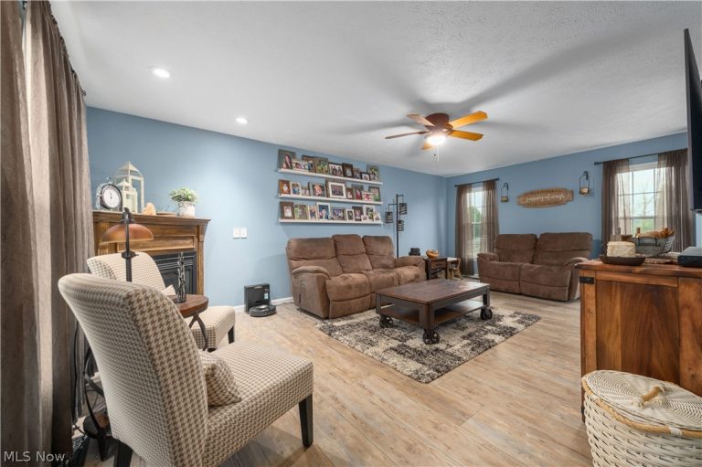 5224 Otten Road, North Ridgeville, OH - Photo 6
