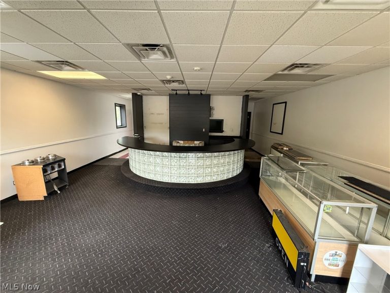 1420 Commerce Street, Wellsburg, WV - Photo 3