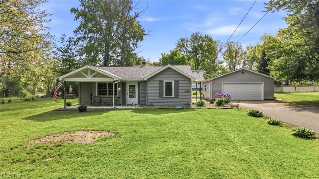 3635 Homewood Avenue, Hubbard, OH