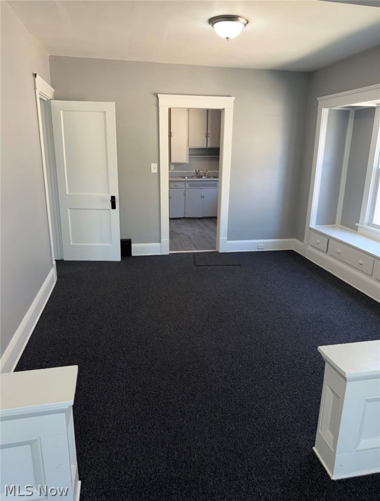13302 Beachwood Avenue, Cleveland, OH - Photo 5