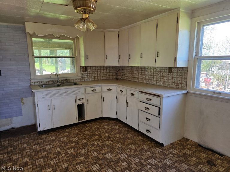 5491 Bye Road, East Palestine, OH - Photo 4