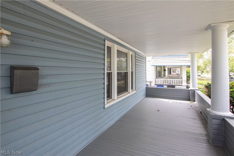 635 115th Street, Cleveland, OH - Photo 3