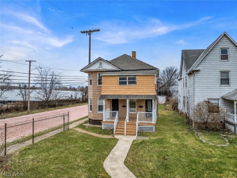 1476 107th Street, Cleveland, OH, 44102