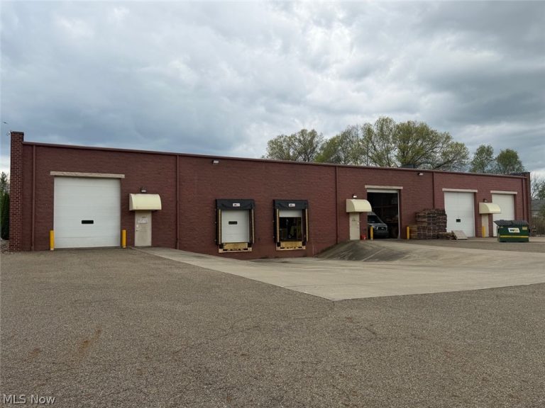 4699 Loomis Parkway, Ravenna, OH - Photo 4