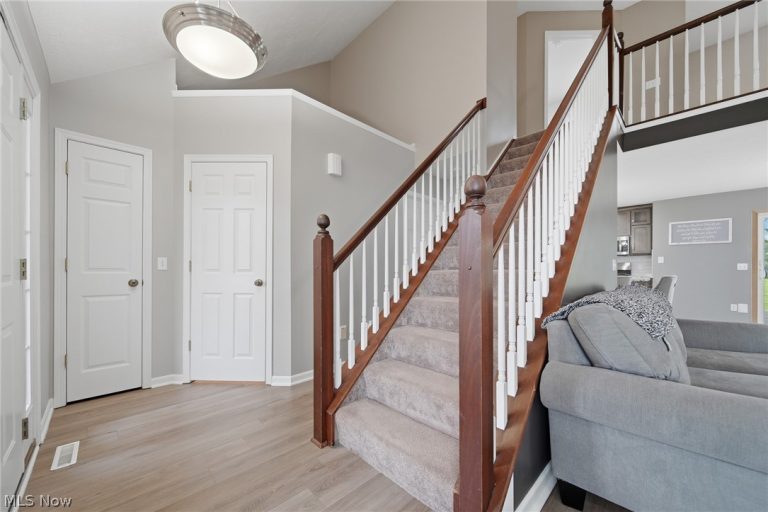 2291 Salem Street, Uniontown, OH - Photo 2