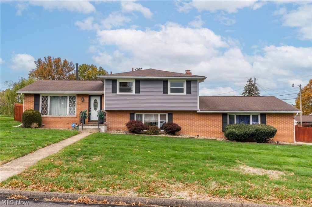 1227 33rd Street, Canton, OH
