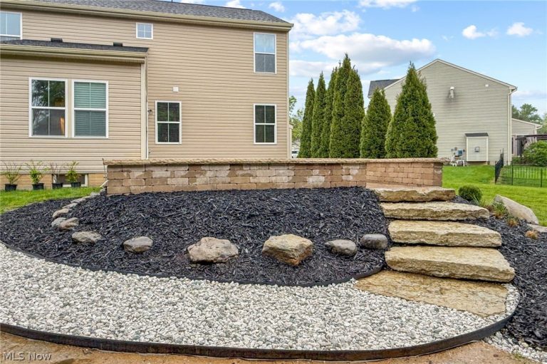 7679 Fiddler Court Circle, Canton, OH - Photo 6