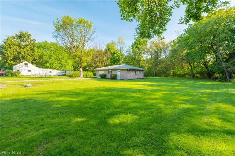 3719 Long, Avon, OH - Photo 8