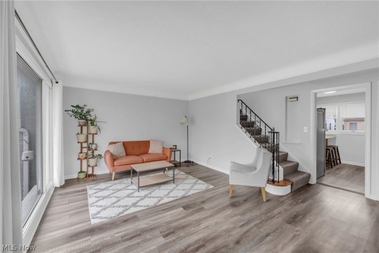 311 262nd Street, Euclid, OH - Photo 5