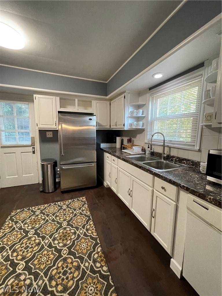 863 Medford Road, Cleveland Heights, OH - Photo 3