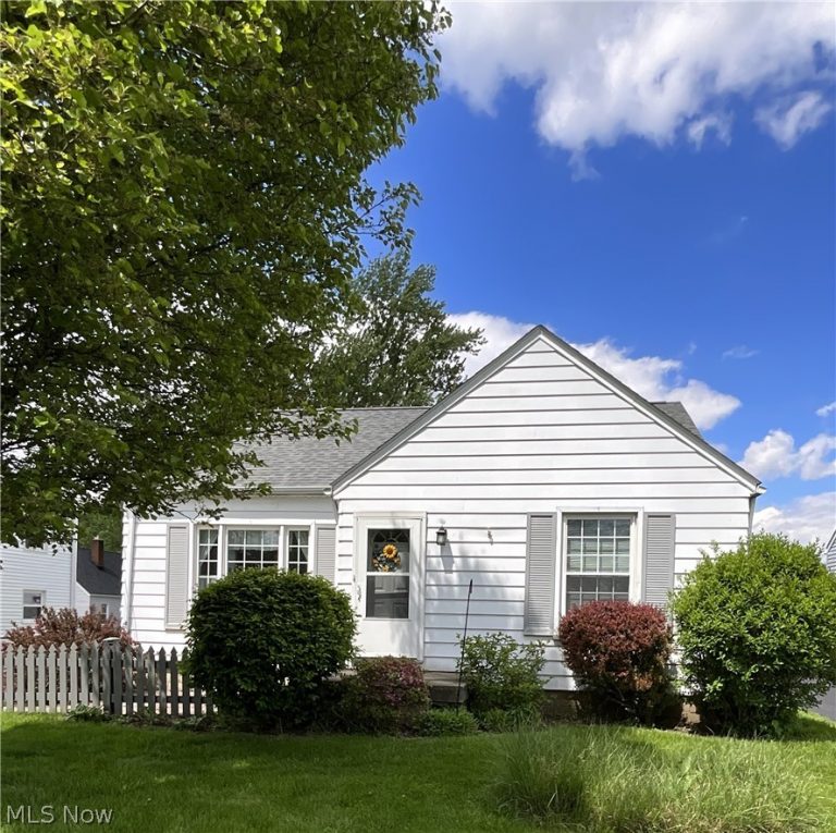 54 Melbourne Avenue, Boardman, OH, 44512