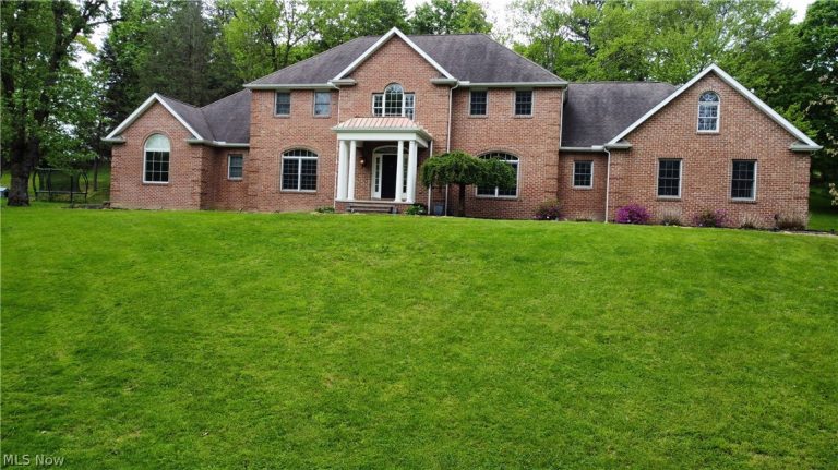 894 Park Boulevard, East Liverpool, OH - Photo 2
