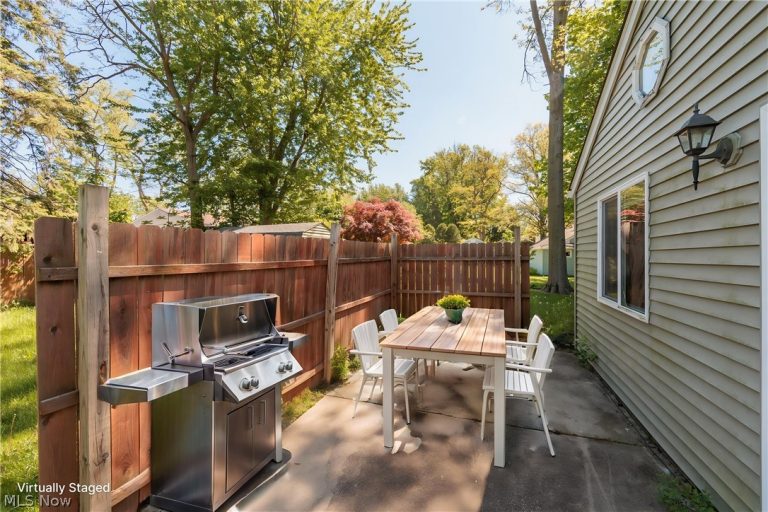 6035 Chapel Road, Madison, OH - Photo 8