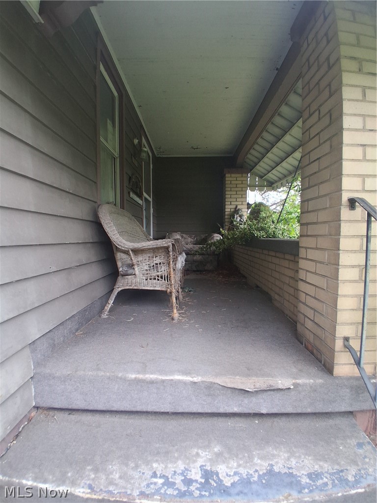 1211 Virginia Street, Martins Ferry, OH - Photo 4