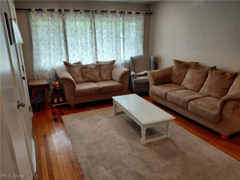 506 Moore Street, Hubbard, OH - Photo 8