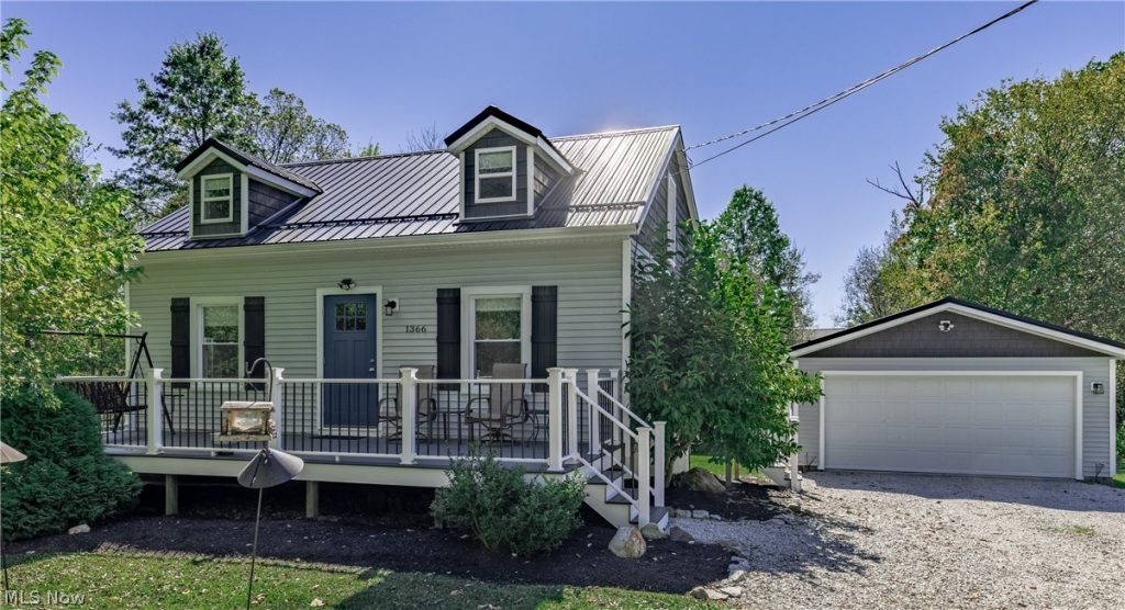 1366 Twinsburg Road, Macedonia, OH
