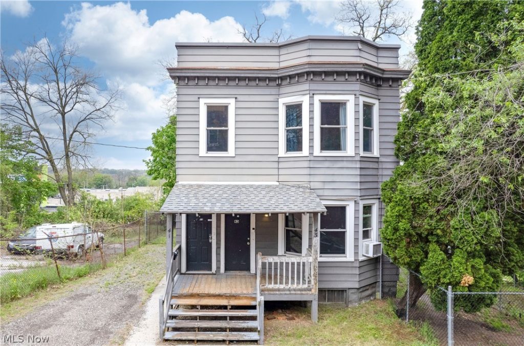 41-43 Bates Street, Akron, OH