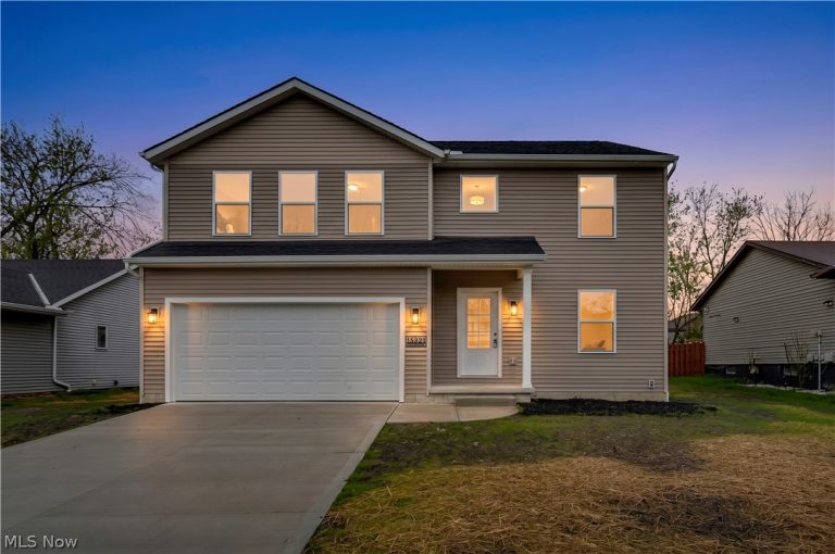 15321 Longvale, Maple Heights, OH, 44137