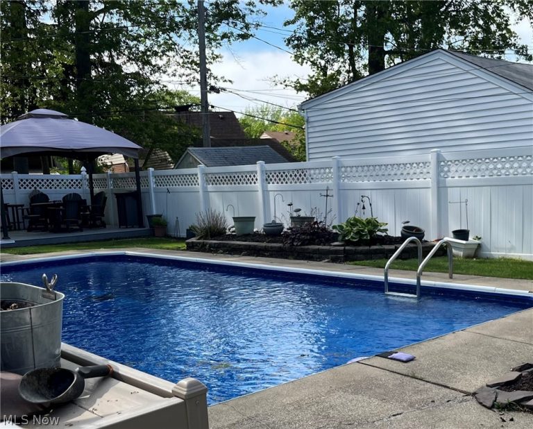 25540 Chatworth Drive, Euclid, OH - Photo 4