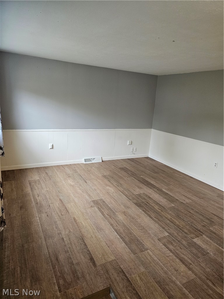 1424 4th Street, Lakemore, OH - Photo 5