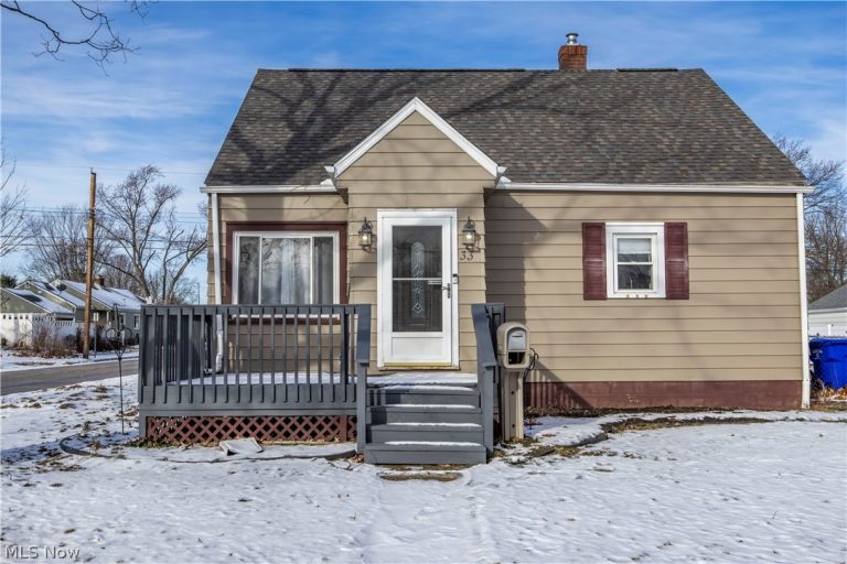 33 Pierce Avenue, Cuyahoga Falls, OH, 44221
