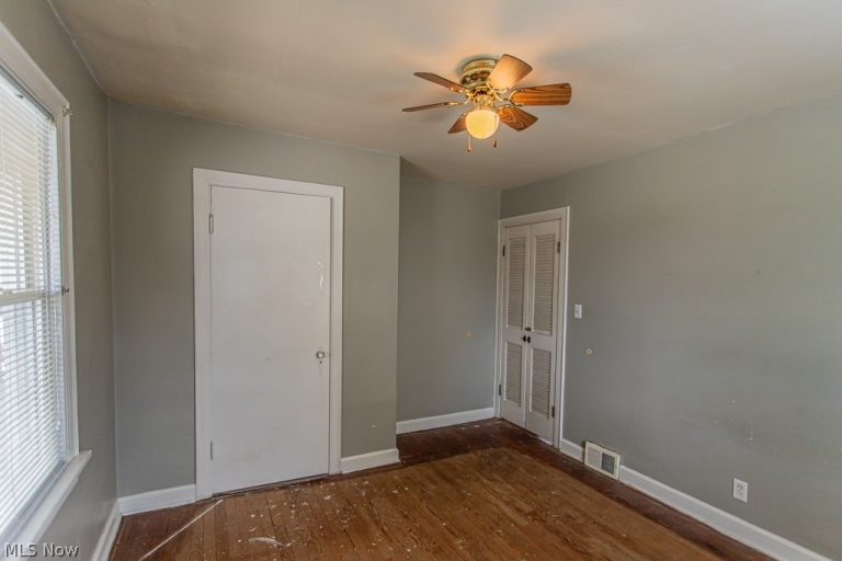 294 West Street, East Palestine, OH - Photo 8