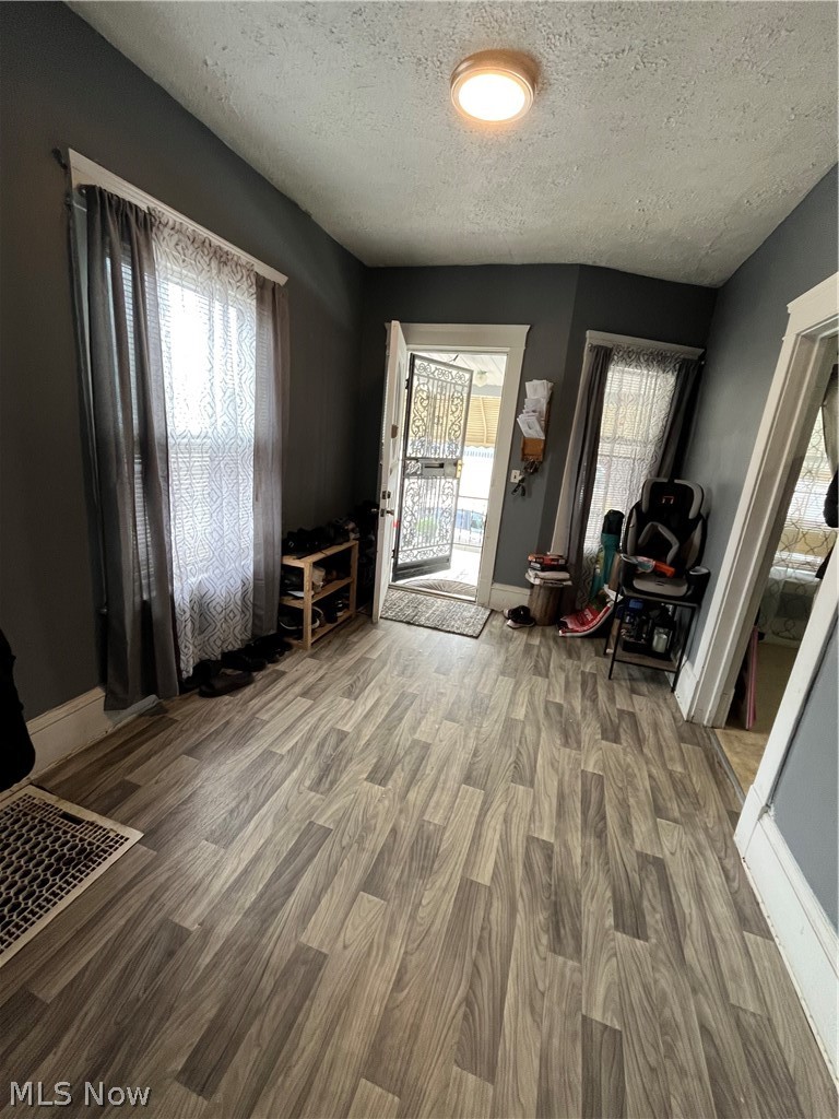 10405 Olivet Avenue, Cleveland, OH - Photo 6