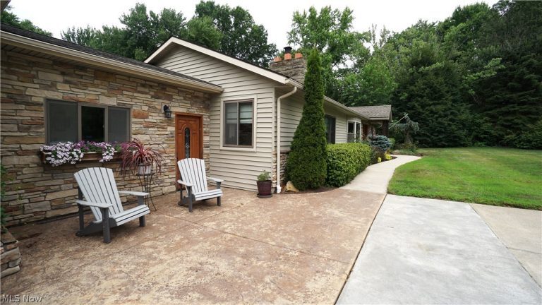 7663 Diagonal Road, Kent, OH - Photo 3