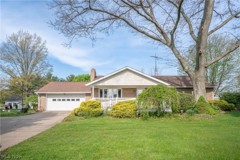 6501 Ravenna Avenue, Louisville, OH, 44641