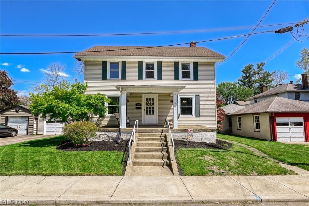 216 Lewis Place, Massillon, OH