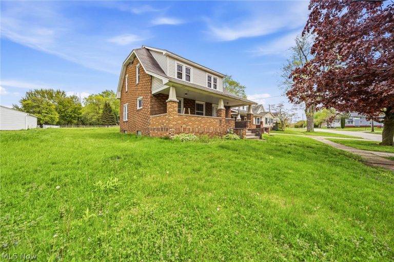 1728 Harbor Avenue, Ashtabula, OH - Photo 3