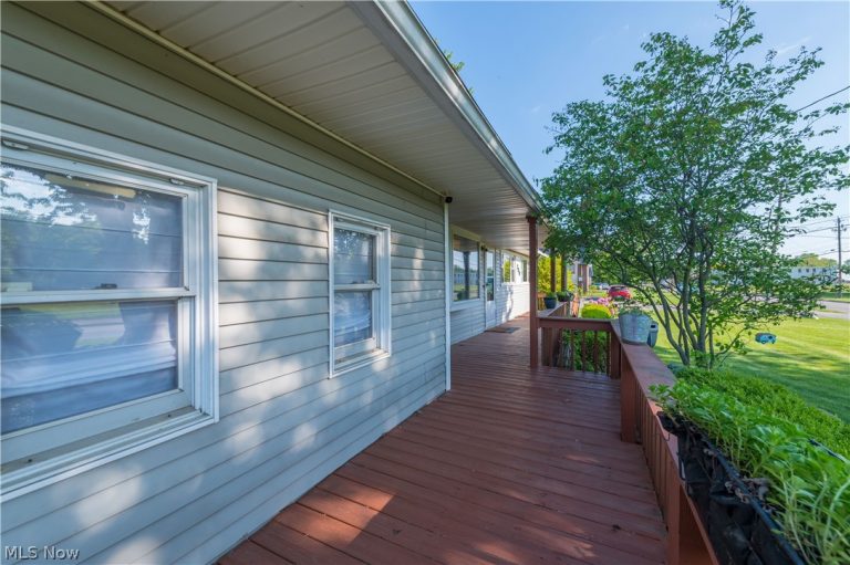 700 Harris Road, Sheffield Lake, OH - Photo 5