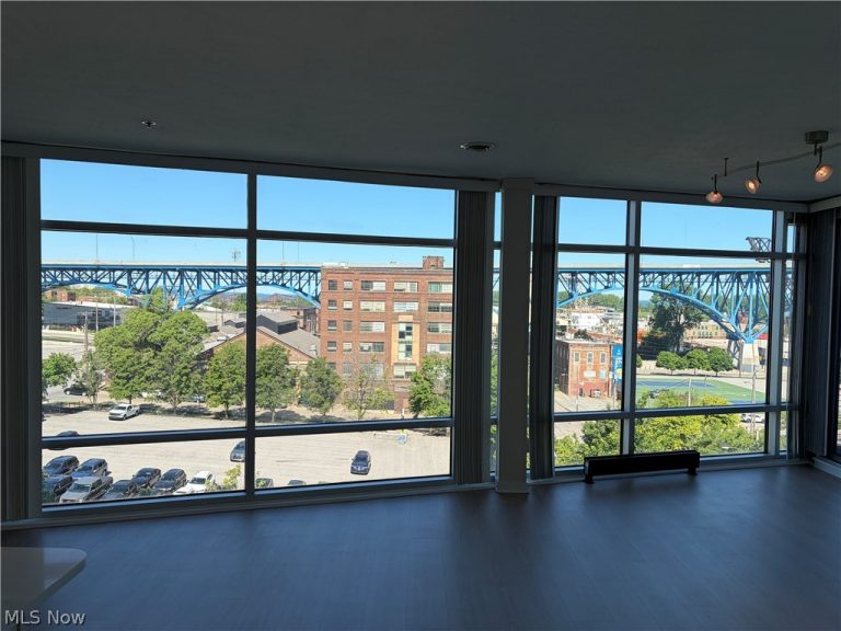 1237 Washington Avenue #809, Cleveland, OH - Photo 2