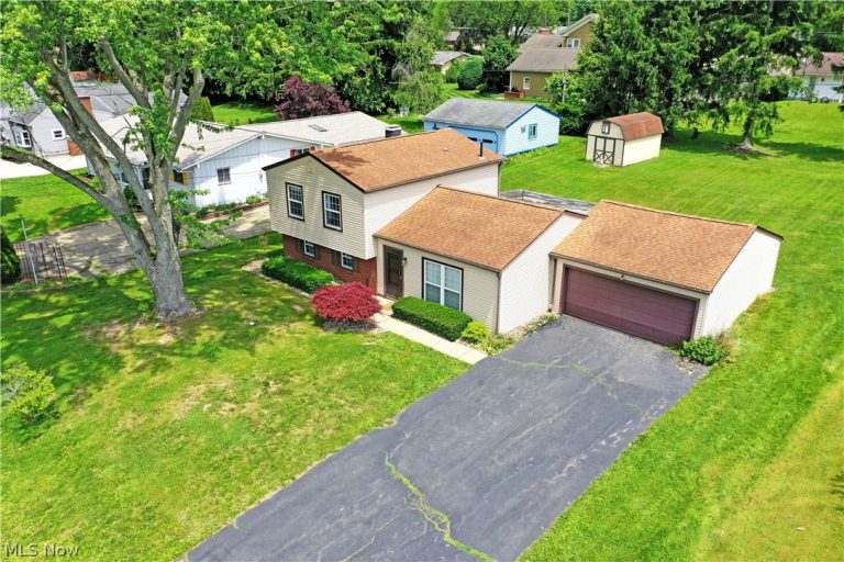 566 Greenleaf Avenue, Warren, OH - Photo 4