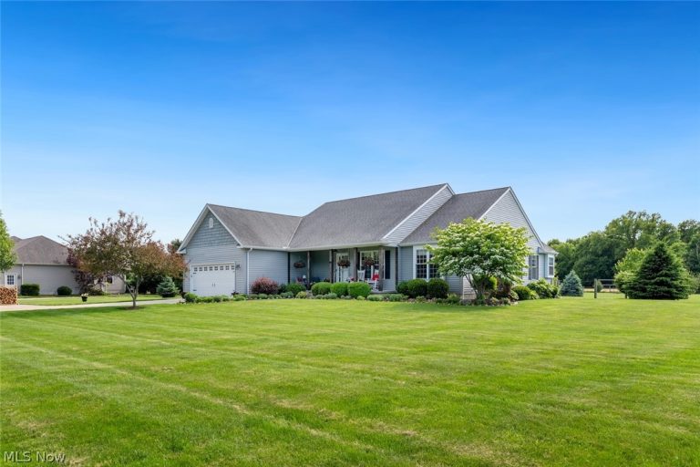 8522 Bank Street, Vermilion, OH, 44089