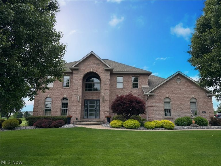 157 Homestead Drive, Columbiana, OH, 44408