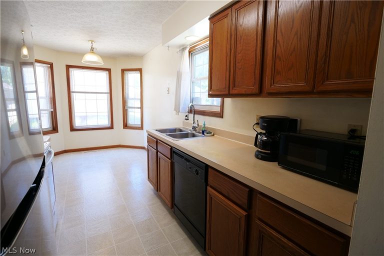 4404 53rd Street, Cleveland, OH - Photo 8