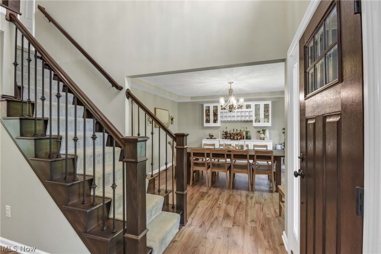 7599 Albion Road, North Royalton, OH - Photo 6