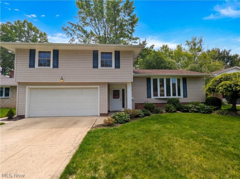 30223 Chatham Point Drive, Bay Village, OH, 44140