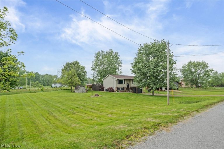2142 Tarragon Drive, West Salem, OH - Photo 3