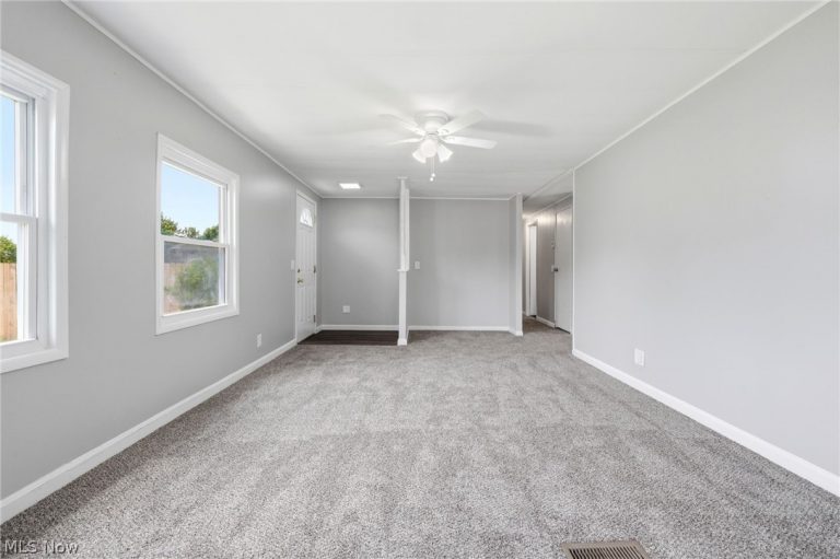 490 Arabian Court, LaGrange, OH - Photo 5