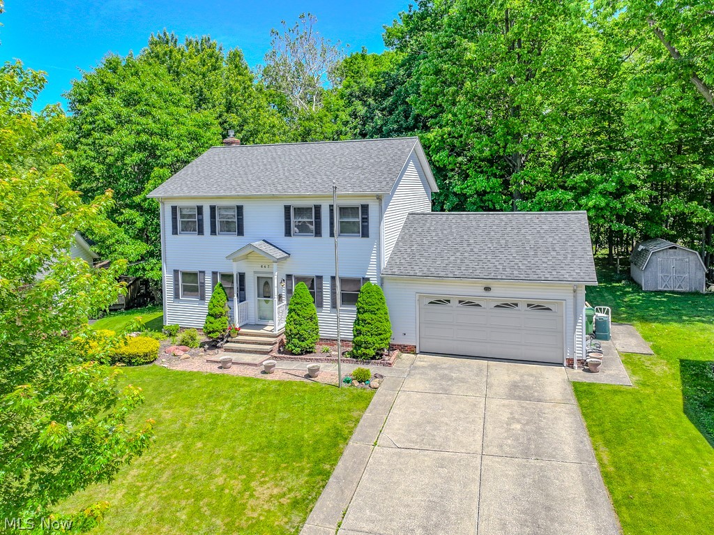 647 Robin Drive, Eastlake, OH