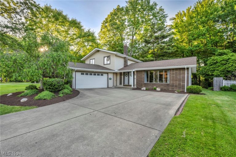 27020 Sleepy Hollow Drive, Westlake, OH, 44145